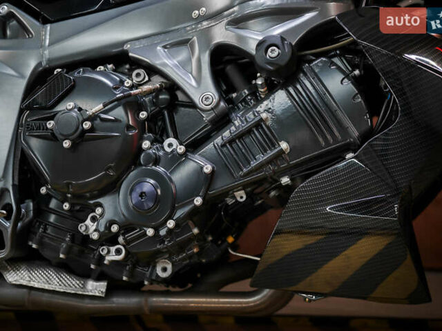 БМВ K 1300R, об'ємом двигуна 1.3 л та пробігом 21 тис. км за 11500 $, фото 10 на Automoto.ua