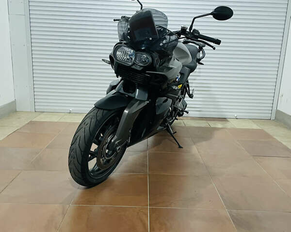 Серый БМВ K 1300R, объемом двигателя 1.3 л и пробегом 53 тыс. км за 10800 $, фото 1 на Automoto.ua