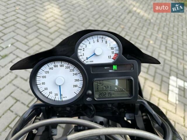 Черный БМВ K 1300S, объемом двигателя 1.29 л и пробегом 22 тыс. км за 13000 $, фото 12 на Automoto.ua