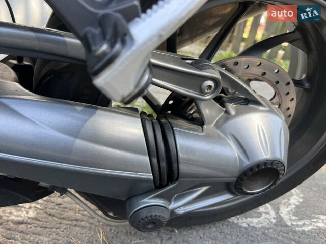 БМВ K 1300S, объемом двигателя 0 л и пробегом 67 тыс. км за 7500 $, фото 9 на Automoto.ua