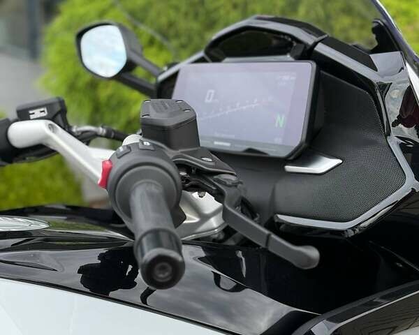 Белый БМВ K 1600GT, объемом двигателя 1.65 л и пробегом 10 тыс. км за 30000 $, фото 13 на Automoto.ua