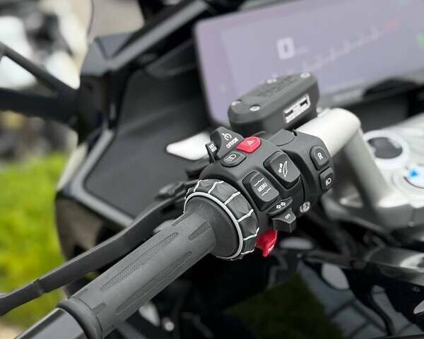 Белый БМВ K 1600GT, объемом двигателя 1.65 л и пробегом 10 тыс. км за 30000 $, фото 18 на Automoto.ua