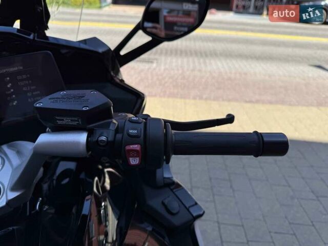 Черный БМВ K 1600GT, объемом двигателя 1.6 л и пробегом 2 тыс. км за 34900 $, фото 39 на Automoto.ua