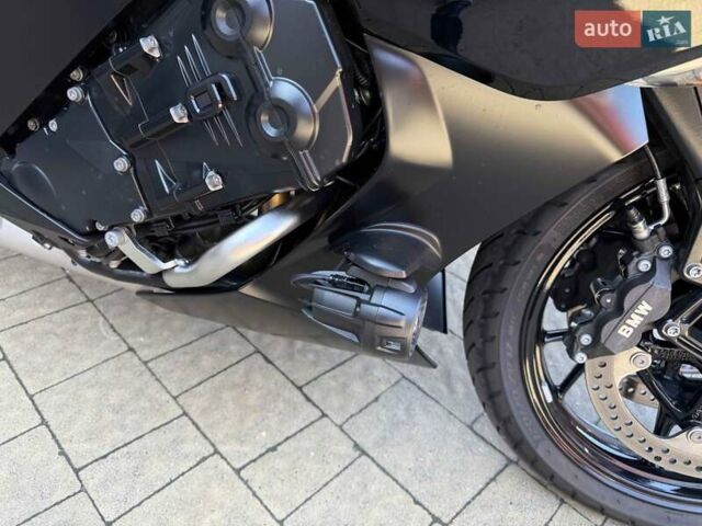 Черный БМВ K 1600GT, объемом двигателя 1.6 л и пробегом 2 тыс. км за 34900 $, фото 19 на Automoto.ua