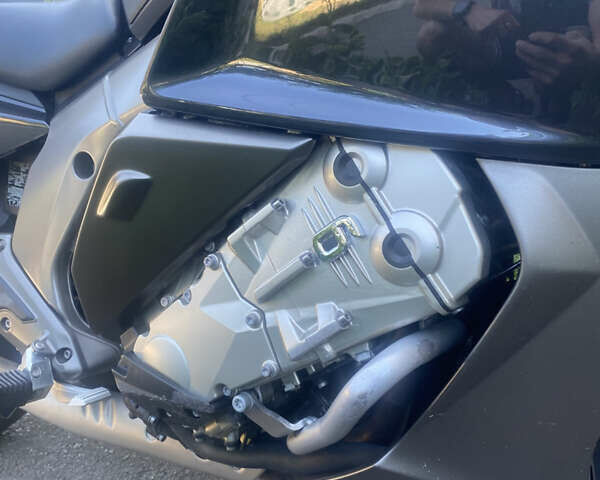 Серый БМВ K 1600GT, объемом двигателя 1.65 л и пробегом 90 тыс. км за 10500 $, фото 4 на Automoto.ua