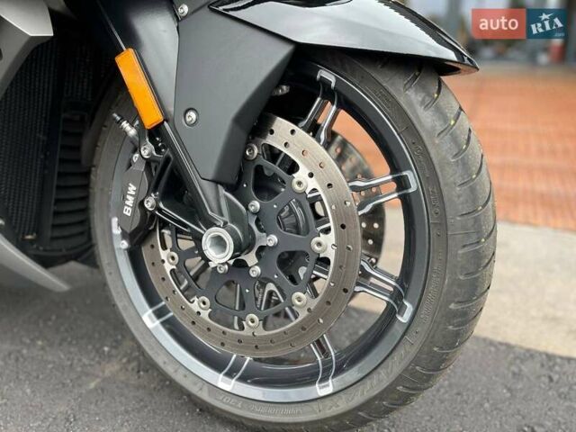 Черный БМВ K 1600GTL, объемом двигателя 1.65 л и пробегом 2 тыс. км за 34187 $, фото 5 на Automoto.ua