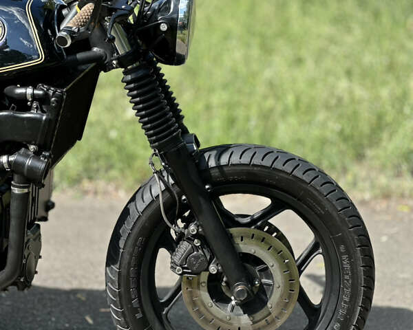 Черный БМВ K 75RT, объемом двигателя 0.75 л и пробегом 6 тыс. км за 6990 $, фото 3 на Automoto.ua
