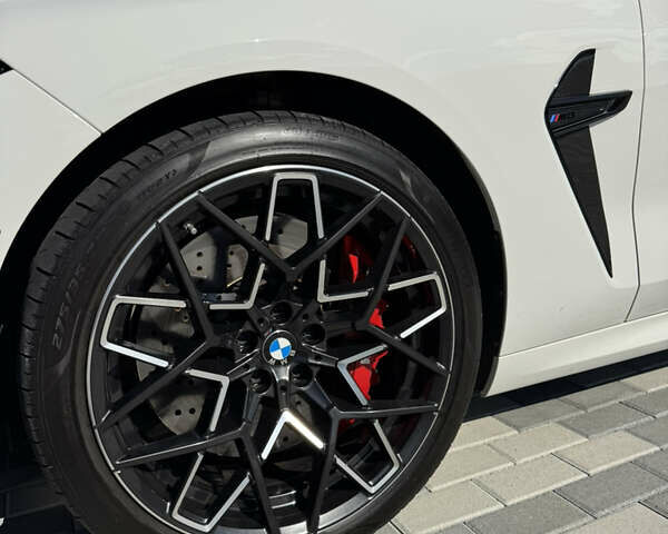 Белый БМВ M8 Gran Coupe, объемом двигателя 4.39 л и пробегом 10 тыс. км за 135000 $, фото 10 на Automoto.ua