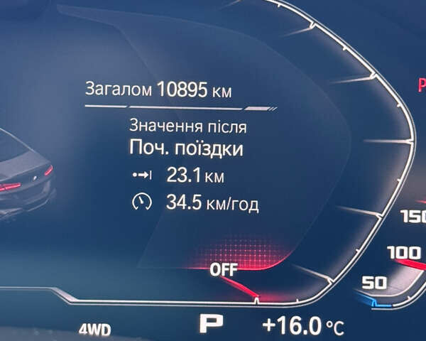 Белый БМВ M8 Gran Coupe, объемом двигателя 4.39 л и пробегом 10 тыс. км за 135000 $, фото 23 на Automoto.ua