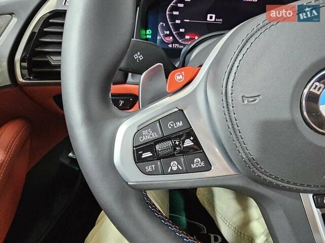 Белый БМВ M8 Gran Coupe, объемом двигателя 4.39 л и пробегом 31 тыс. км за 144999 $, фото 53 на Automoto.ua