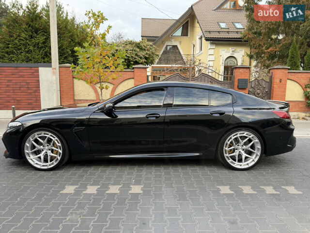 Черный БМВ M8 Gran Coupe, объемом двигателя 4.4 л и пробегом 80 тыс. км за 83000 $, фото 3 на Automoto.ua