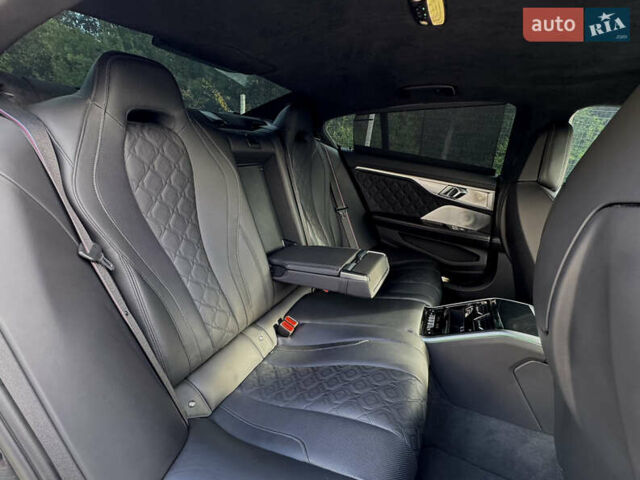 Чорний БМВ M8 Gran Coupe, об'ємом двигуна 4.39 л та пробігом 38 тис. км за 94990 $, фото 26 на Automoto.ua