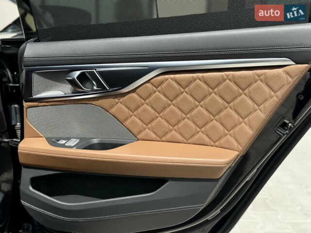 Черный БМВ M8 Gran Coupe, объемом двигателя 4.39 л и пробегом 44 тыс. км за 97000 $, фото 55 на Automoto.ua