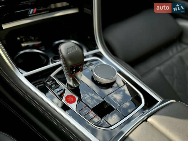 Чорний БМВ M8 Gran Coupe, об'ємом двигуна 4.39 л та пробігом 38 тис. км за 94990 $, фото 32 на Automoto.ua