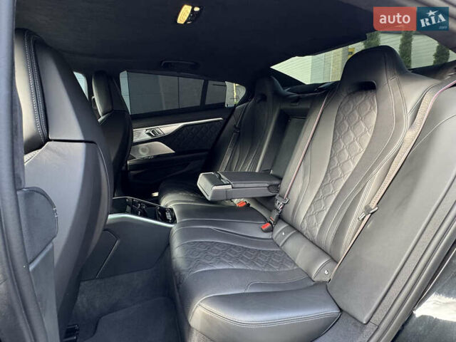 Чорний БМВ M8 Gran Coupe, об'ємом двигуна 4.39 л та пробігом 38 тис. км за 94990 $, фото 22 на Automoto.ua