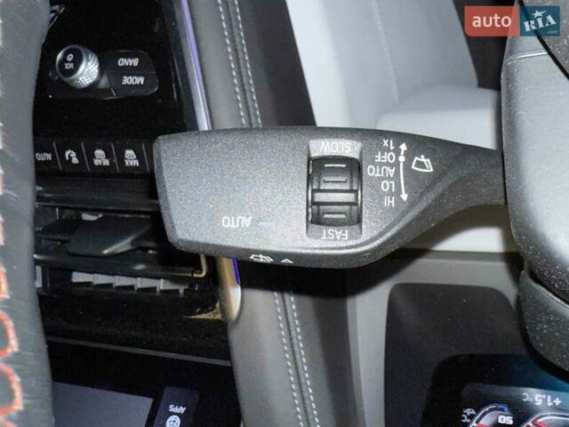 Черный БМВ M8 Gran Coupe, объемом двигателя 4.4 л и пробегом 29 тыс. км за 107000 $, фото 19 на Automoto.ua