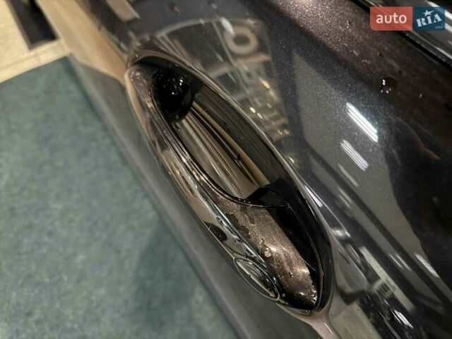 Черный БМВ M8 Gran Coupe, объемом двигателя 4.4 л и пробегом 29 тыс. км за 107000 $, фото 6 на Automoto.ua