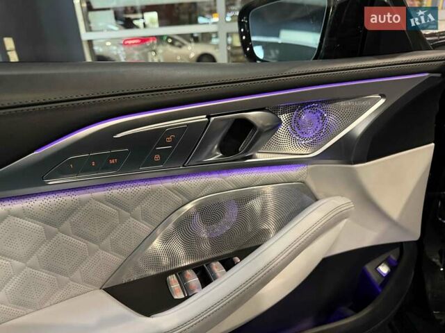 Черный БМВ M8 Gran Coupe, объемом двигателя 4.4 л и пробегом 29 тыс. км за 107000 $, фото 9 на Automoto.ua