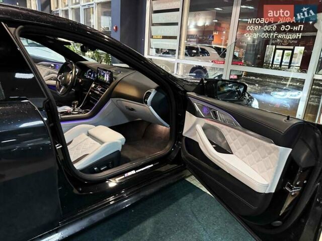 Черный БМВ M8 Gran Coupe, объемом двигателя 4.4 л и пробегом 29 тыс. км за 107000 $, фото 38 на Automoto.ua