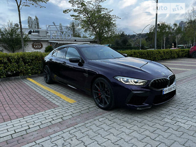 Фиолетовый БМВ M8 Gran Coupe, объемом двигателя 4.4 л и пробегом 26 тыс. км за 127000 $, фото 10 на Automoto.ua