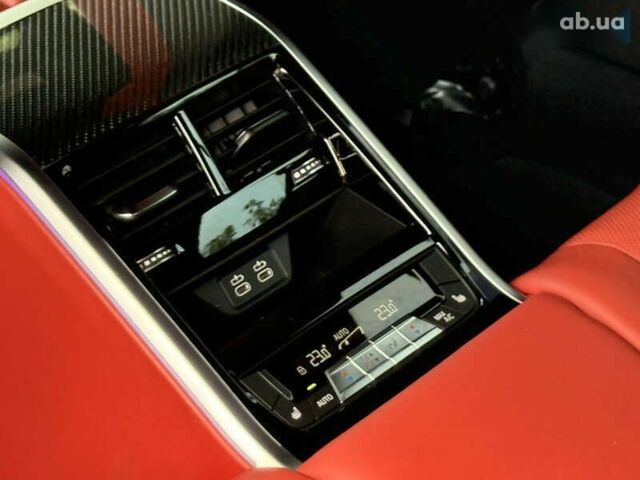 БМВ M8 Gran Coupe, объемом двигателя 4.4 л и пробегом 64 тыс. км за 86000 $, фото 15 на Automoto.ua