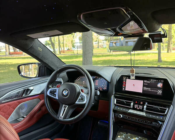 Серый БМВ M8 Gran Coupe, объемом двигателя 4.39 л и пробегом 52 тыс. км за 90000 $, фото 49 на Automoto.ua