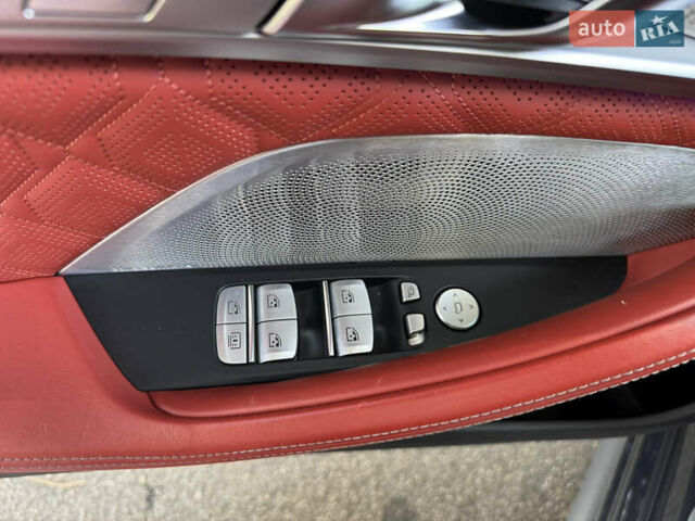 Серый БМВ M8 Gran Coupe, объемом двигателя 4.39 л и пробегом 52 тыс. км за 90000 $, фото 25 на Automoto.ua