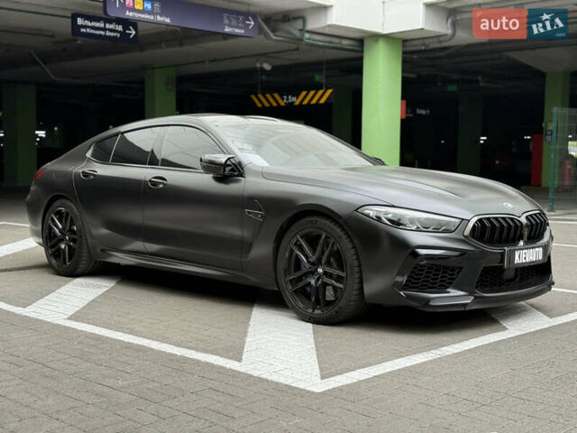 Серый БМВ M8 Gran Coupe, объемом двигателя 4.4 л и пробегом 68 тыс. км за 86000 $, фото 8 на Automoto.ua