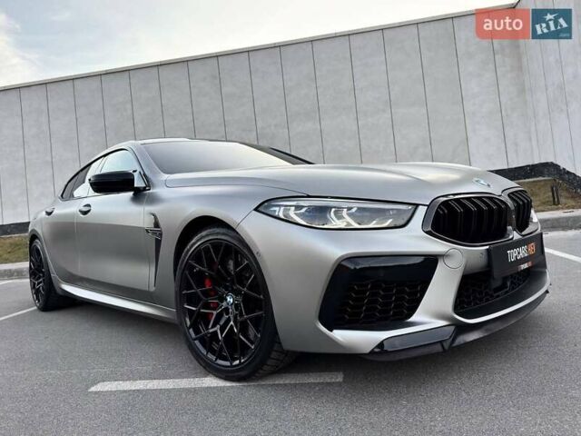 Серый БМВ M8 Gran Coupe, объемом двигателя 4.39 л и пробегом 29 тыс. км за 93000 $, фото 13 на Automoto.ua