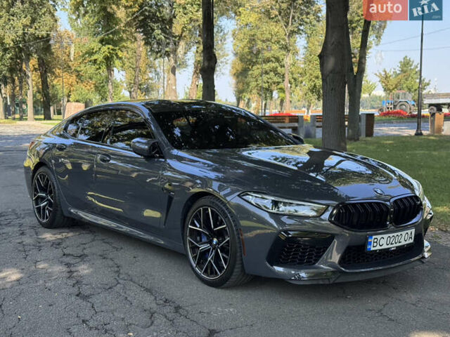 Серый БМВ M8 Gran Coupe, объемом двигателя 4.39 л и пробегом 52 тыс. км за 92000 $, фото 3 на Automoto.ua