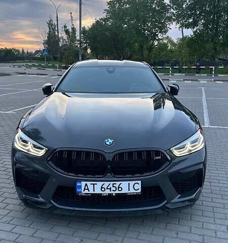 Серый БМВ M8 Gran Coupe, объемом двигателя 4.39 л и пробегом 29 тыс. км за 111000 $, фото 1 на Automoto.ua