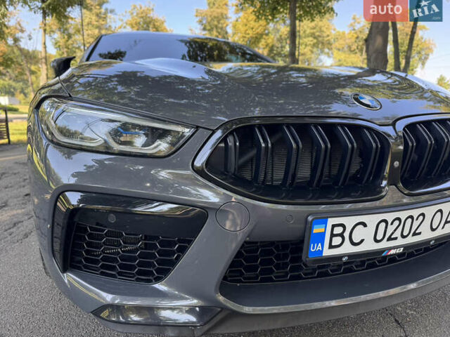Серый БМВ M8 Gran Coupe, объемом двигателя 4.39 л и пробегом 52 тыс. км за 90000 $, фото 8 на Automoto.ua