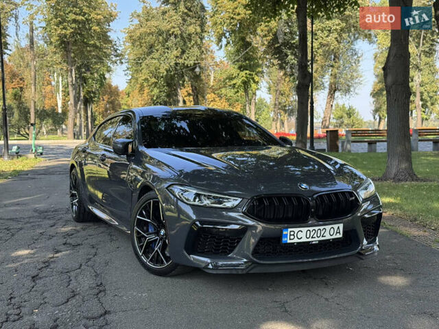 Серый БМВ M8 Gran Coupe, объемом двигателя 4.39 л и пробегом 52 тыс. км за 90000 $, фото 1 на Automoto.ua