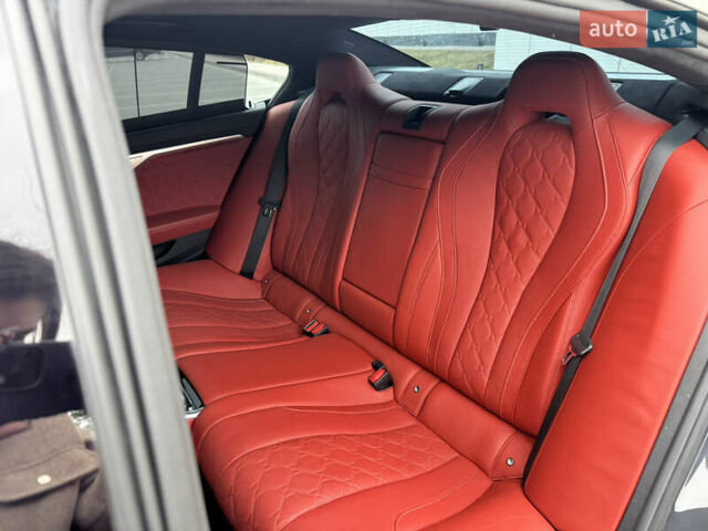 Сірий БМВ M8 Gran Coupe, об'ємом двигуна 4.39 л та пробігом 53 тис. км за 85000 $, фото 51 на Automoto.ua