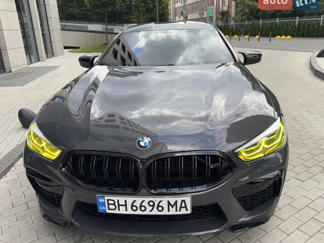 Серый БМВ M8 Gran Coupe, объемом двигателя 4.39 л и пробегом 62 тыс. км за 95000 $, фото 1 на Automoto.ua
