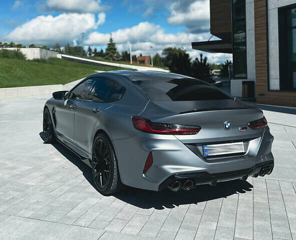 Серый БМВ M8 Gran Coupe, объемом двигателя 4.39 л и пробегом 76 тыс. км за 99500 $, фото 13 на Automoto.ua