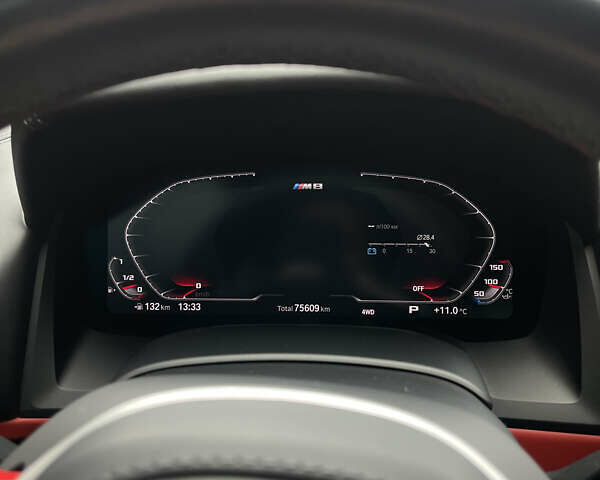 Серый БМВ M8 Gran Coupe, объемом двигателя 4.39 л и пробегом 76 тыс. км за 99500 $, фото 23 на Automoto.ua