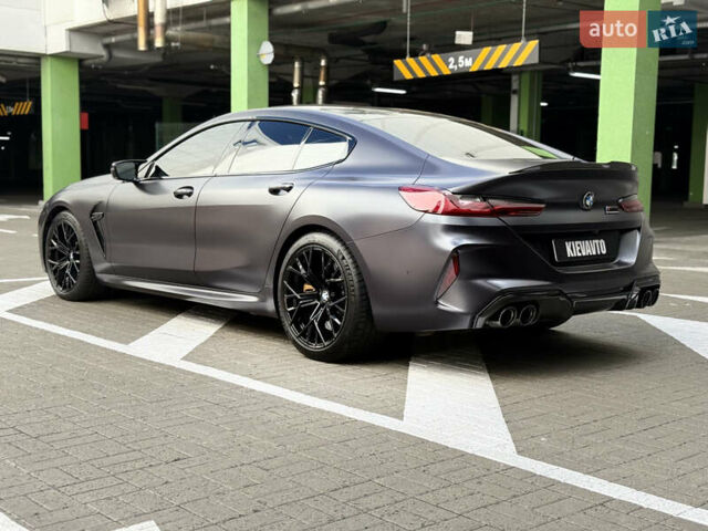 Серый БМВ M8 Gran Coupe, объемом двигателя 4.4 л и пробегом 14 тыс. км за 110000 $, фото 2 на Automoto.ua