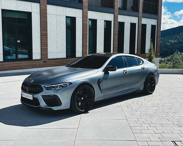Серый БМВ M8 Gran Coupe, объемом двигателя 4.39 л и пробегом 76 тыс. км за 99500 $, фото 11 на Automoto.ua