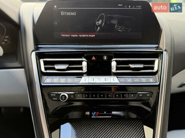 Серый БМВ M8 Gran Coupe, объемом двигателя 4.4 л и пробегом 14 тыс. км за 110000 $, фото 28 на Automoto.ua
