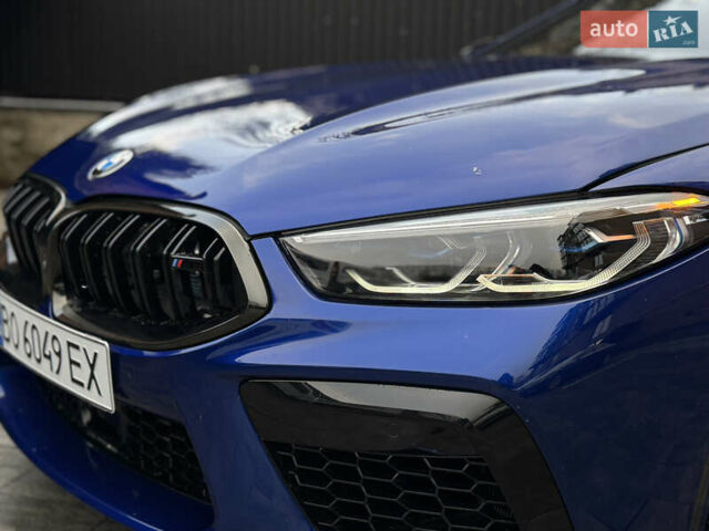 Синий БМВ M8 Gran Coupe, объемом двигателя 4.39 л и пробегом 48 тыс. км за 104000 $, фото 5 на Automoto.ua