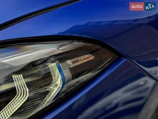 Синий БМВ M8 Gran Coupe, объемом двигателя 4.39 л и пробегом 48 тыс. км за 99000 $, фото 6 на Automoto.ua