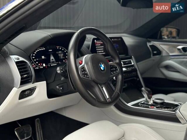 Синий БМВ M8 Gran Coupe, объемом двигателя 4.39 л и пробегом 48 тыс. км за 99000 $, фото 39 на Automoto.ua