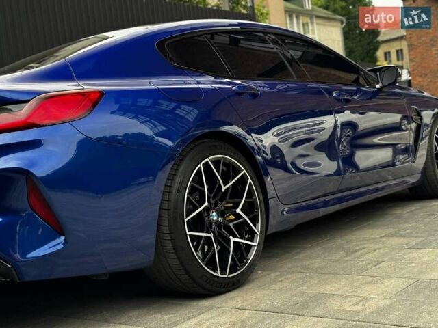 Синий БМВ M8 Gran Coupe, объемом двигателя 4.39 л и пробегом 48 тыс. км за 99000 $, фото 23 на Automoto.ua
