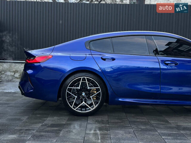 Синий БМВ M8 Gran Coupe, объемом двигателя 4.39 л и пробегом 48 тыс. км за 104000 $, фото 23 на Automoto.ua