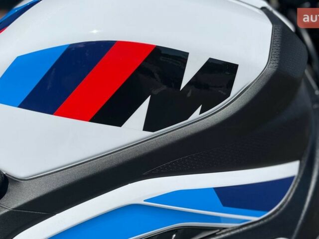 БМВ M 1000R, объемом двигателя 1 л и пробегом 0 тыс. км за 29602 $, фото 3 на Automoto.ua