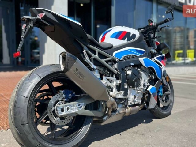 БМВ M 1000R, объемом двигателя 1 л и пробегом 0 тыс. км за 29602 $, фото 2 на Automoto.ua