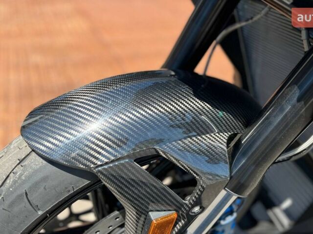 БМВ M 1000R, объемом двигателя 1 л и пробегом 0 тыс. км за 33893 $, фото 3 на Automoto.ua