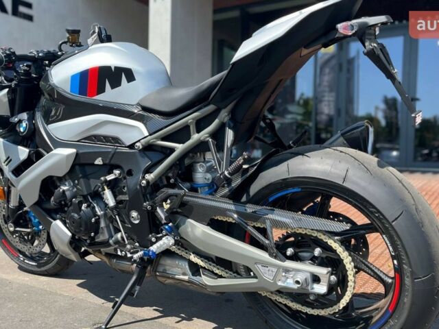 БМВ M 1000R, объемом двигателя 1 л и пробегом 0 тыс. км за 32876 $, фото 19 на Automoto.ua