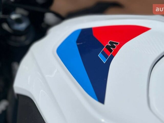 БМВ M 1000R, объемом двигателя 1 л и пробегом 0 тыс. км за 29602 $, фото 11 на Automoto.ua